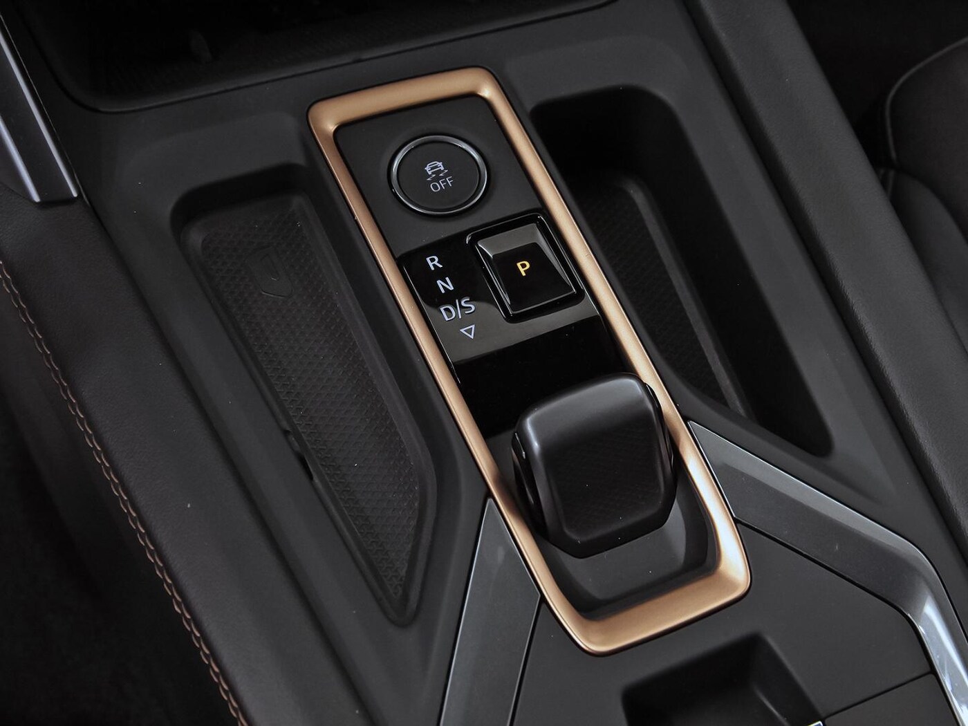 CUPRA Formentor 1.5 TSI e-Hybrid DSG 150 kW (204 CV) — photo 33