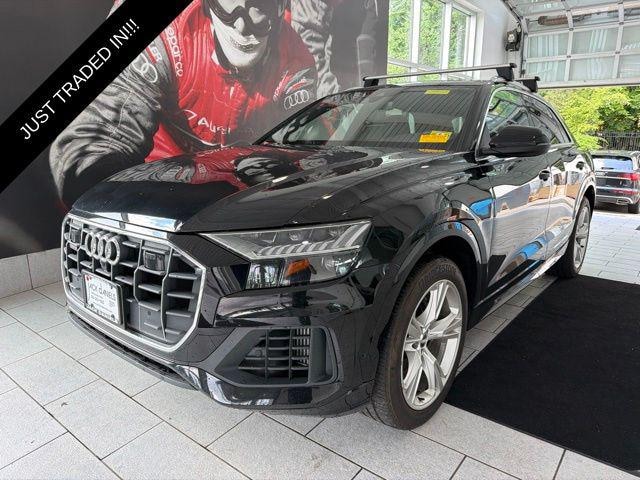 Photo of 2021 Audi Q8