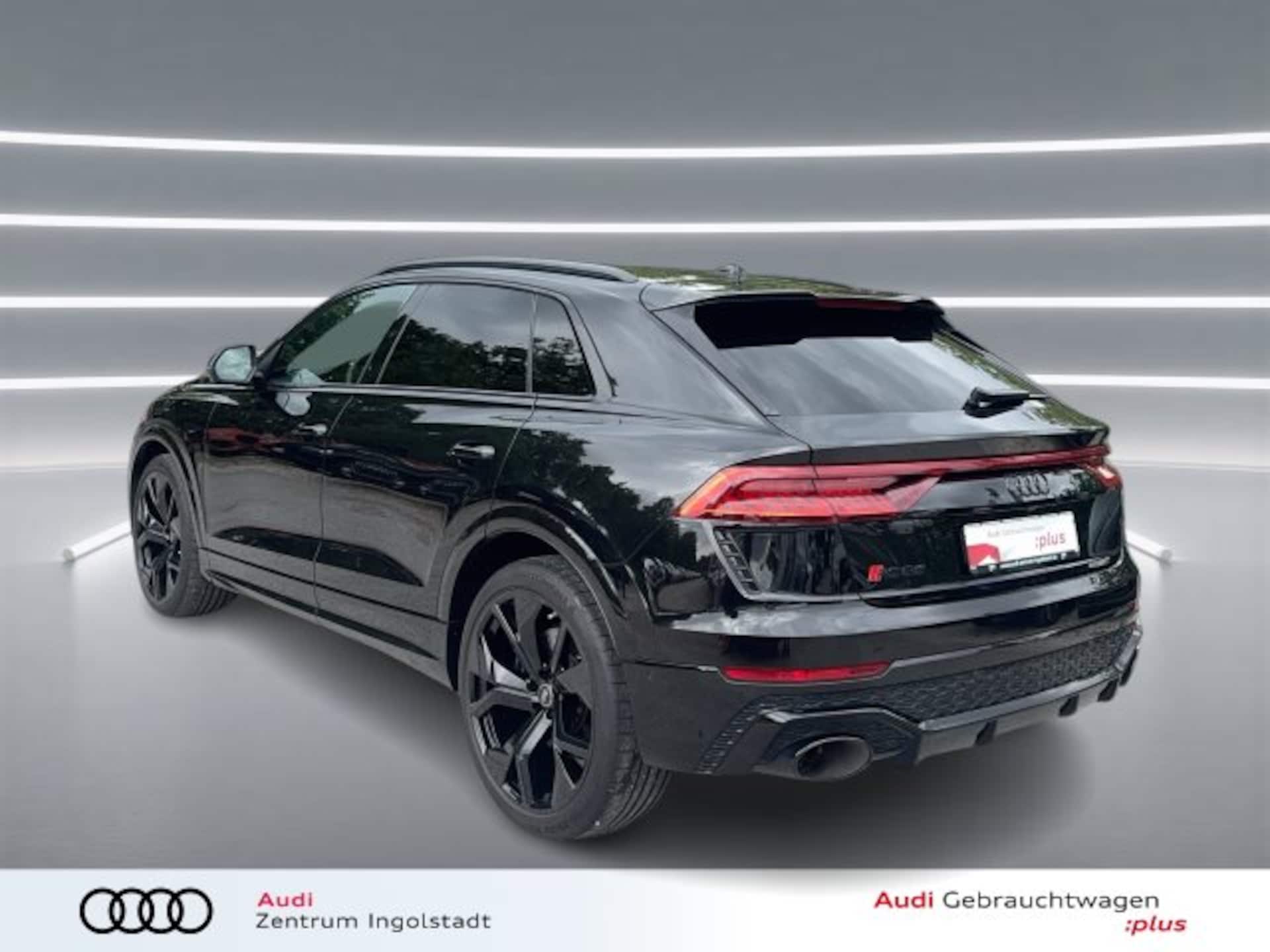 Audi RS Q8 SUV