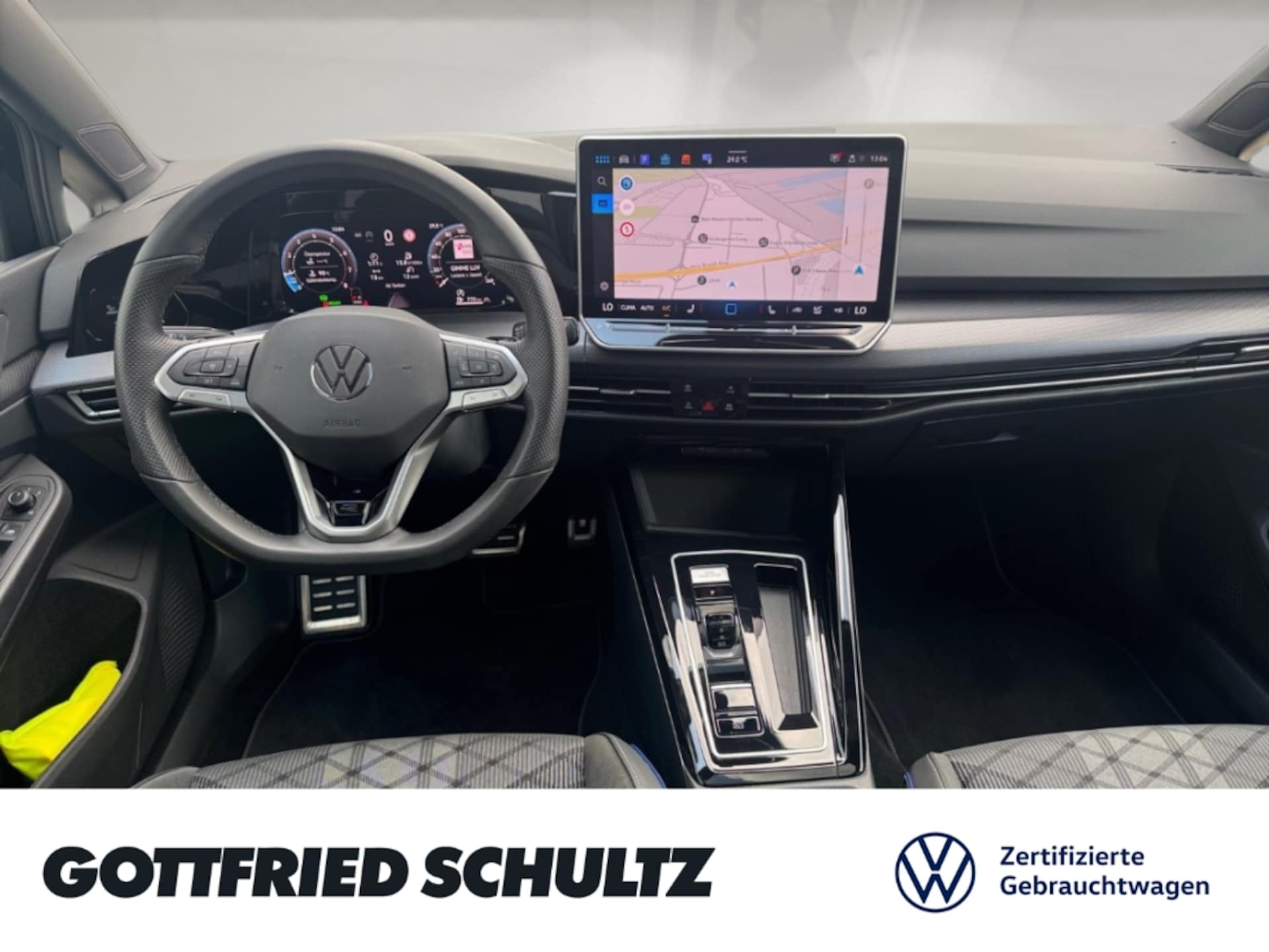 Volkswagen Golf R-Line