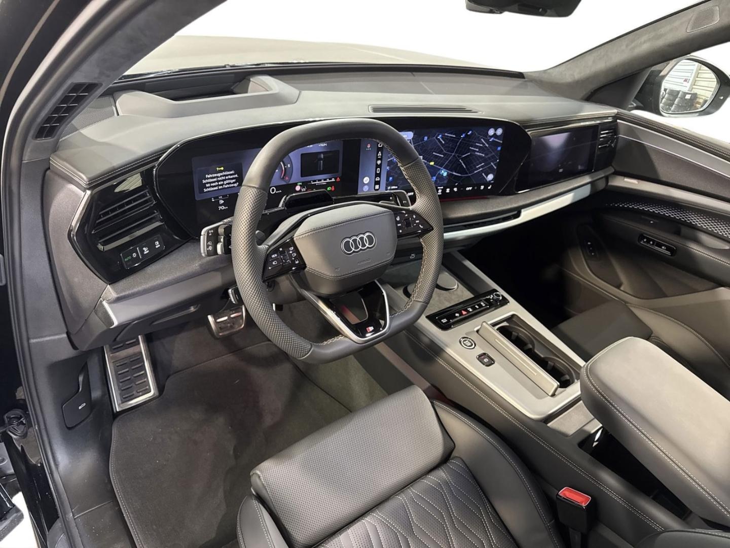 Bild über Audi Q7 SUV TDI quattro 220 kW tiptronic - für weitere Informationen kontaktieren Sie den Audi Partner