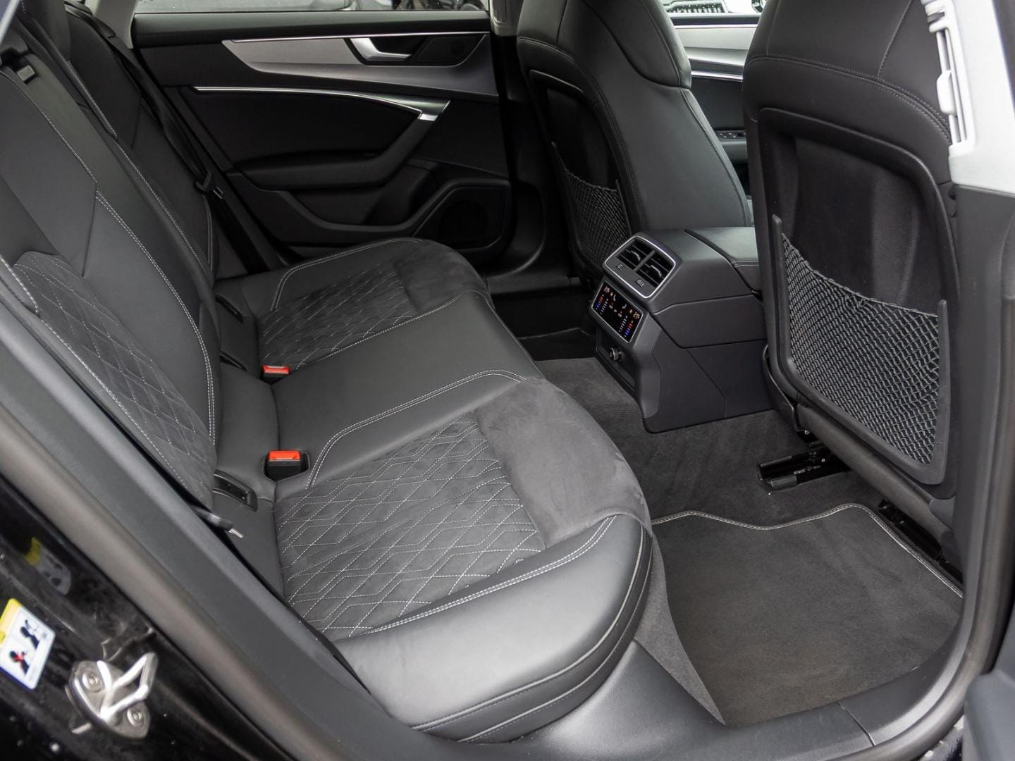 Bild über Audi S7 Sportback TDI quattro tiptronic - für weitere Informationen kontaktieren Sie den Audi Partner