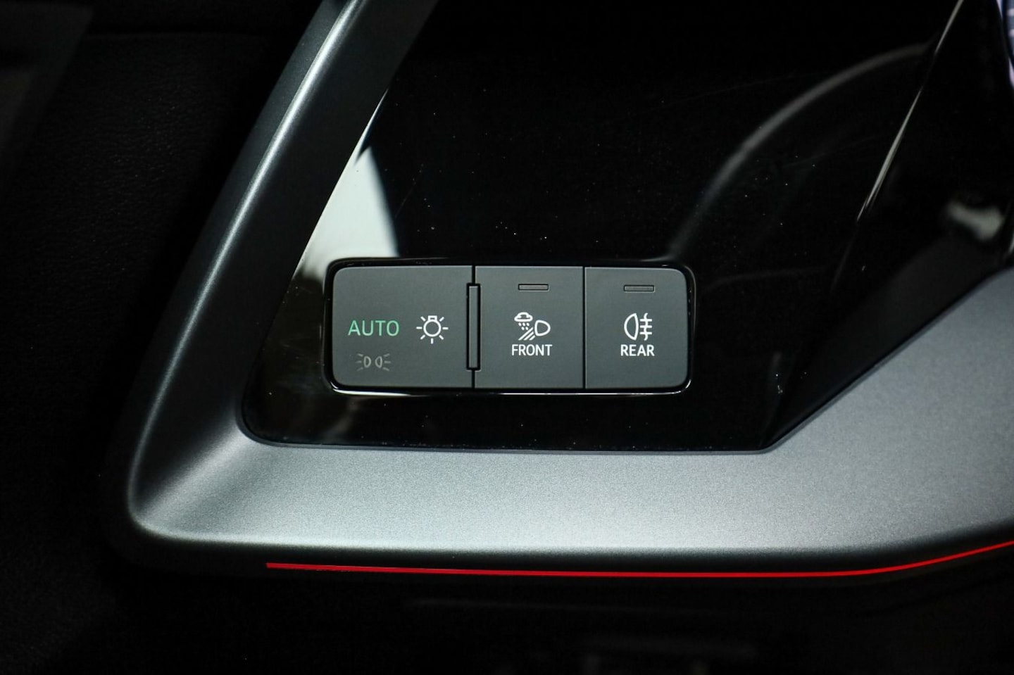 Bild über Audi S3 Limousine TFSI quattro S tronic - für weitere Informationen kontaktieren Sie den Audi Partner