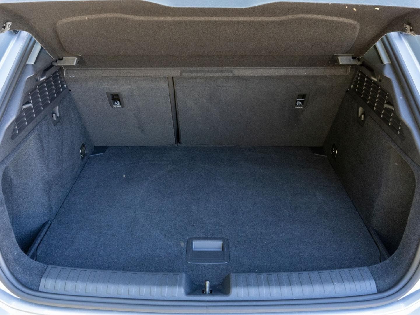 Bild über Audi A3 Sportback 30 TDI Schaltgetriebe - für weitere Informationen kontaktieren Sie den Audi Partner