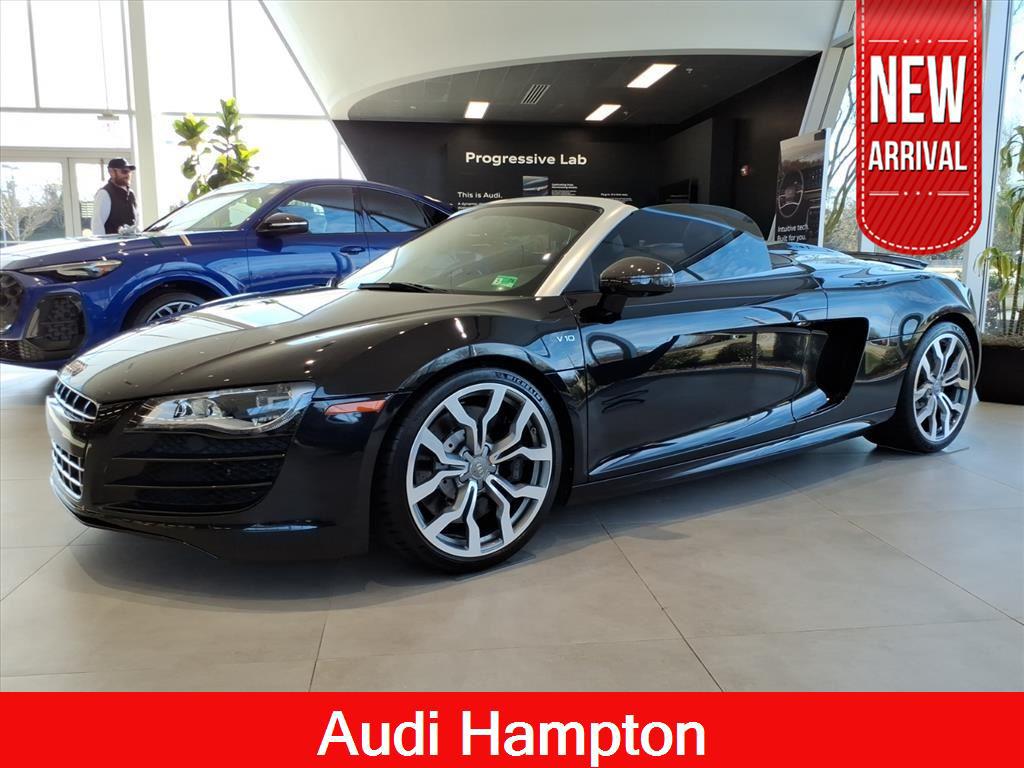 2011 Audi R8 5.2 Spyder quattro R tronic's photo