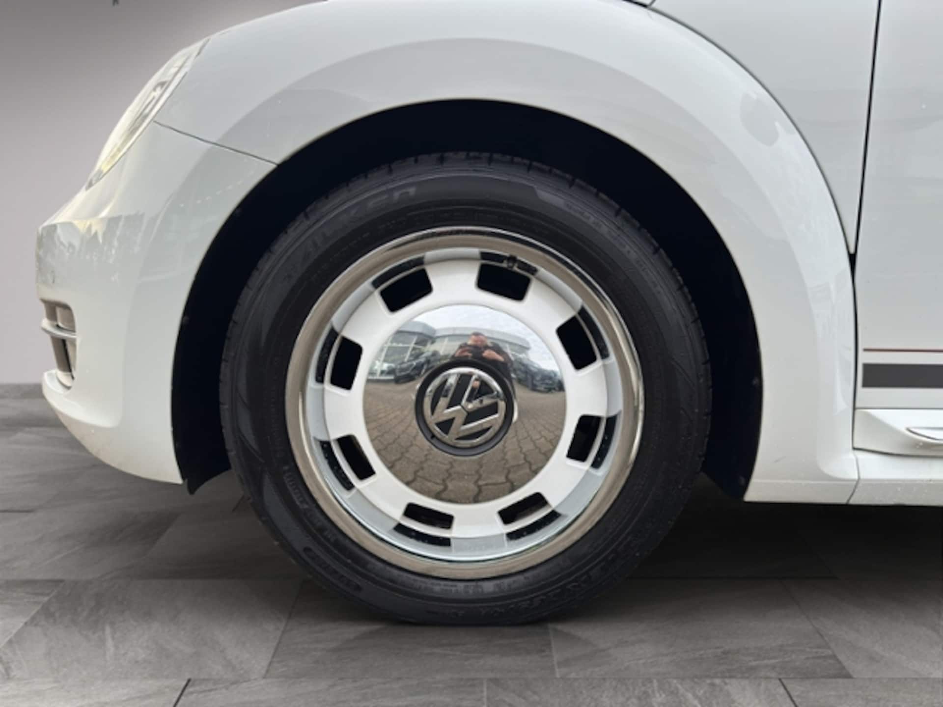 Volkswagen Beetle Cabriolet Design