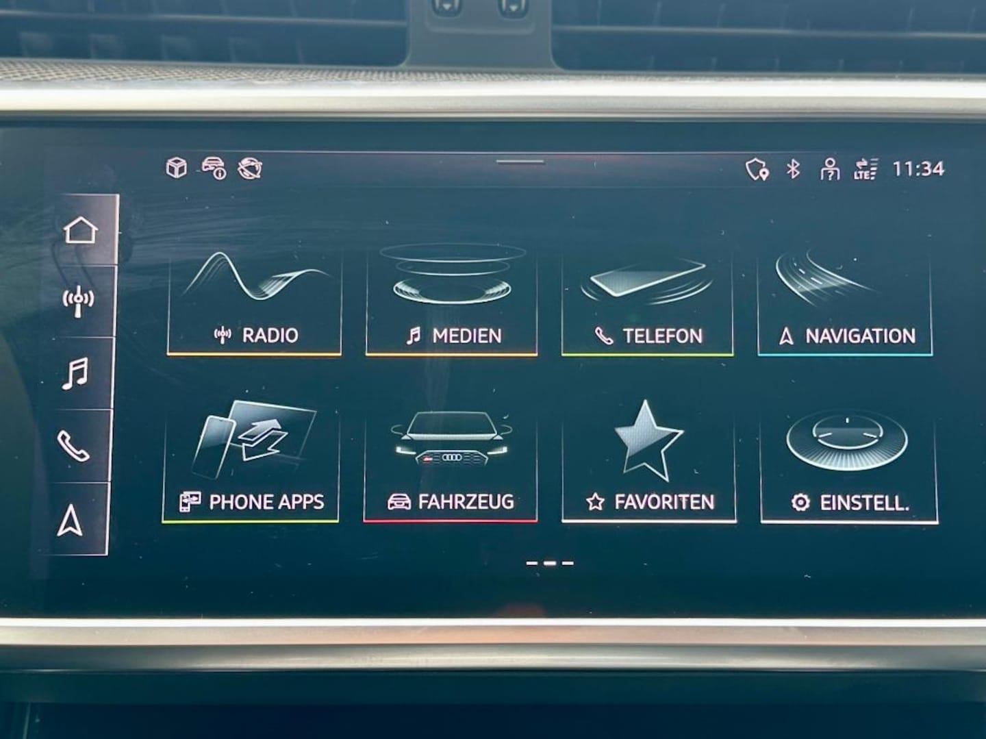 Bild über Audi RS 6 Avant performance quattro tiptronic - für weitere Informationen kontaktieren Sie den Audi Partner