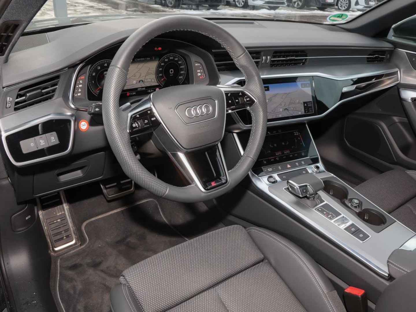 Bild über Audi A6 Avant advanced 45 TFSI S tronic - für weitere Informationen kontaktieren Sie den Audi Partner