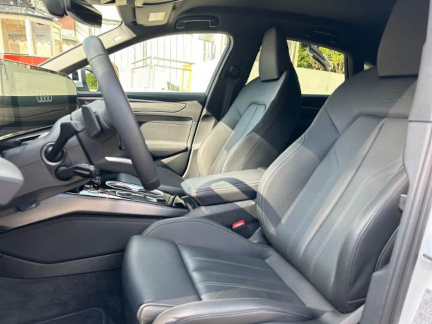 Bild über Audi A6 Limousine TDI quattro 150 kW S tronic - für weitere Informationen kontaktieren Sie den Audi Partner