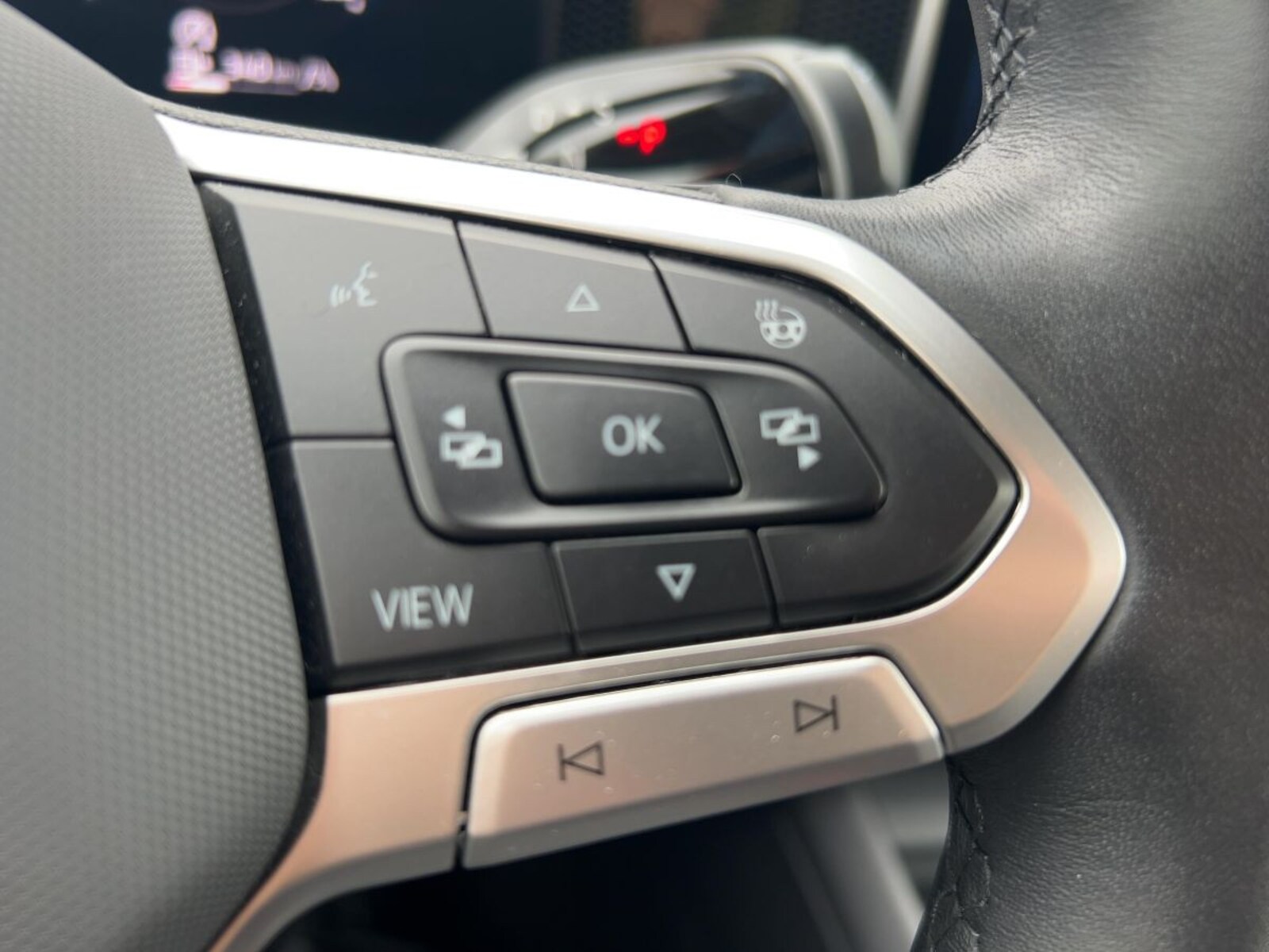Volkswagen Tiguan – Bild 14
