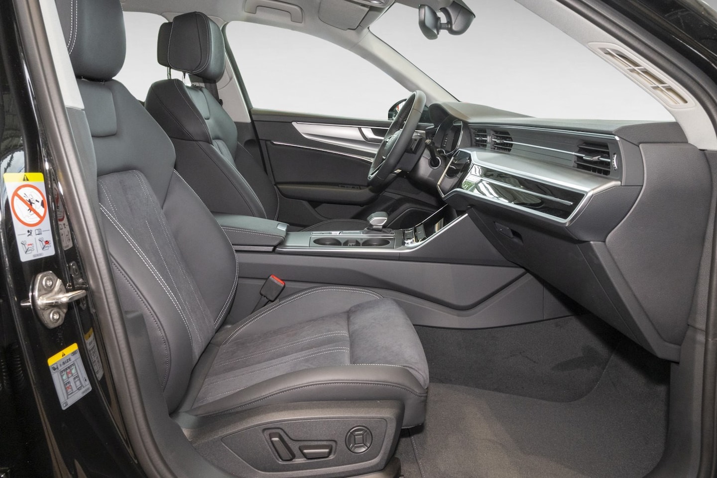 Bild über Audi A6 Avant S line 50 TDI quattro tiptronic - für weitere Informationen kontaktieren Sie den Audi Partner