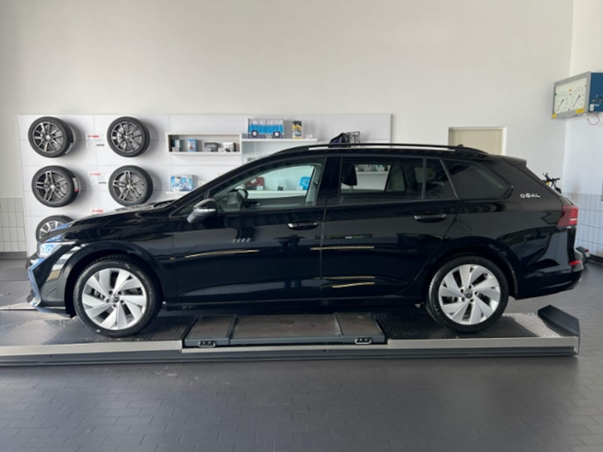 Volkswagen Golf Variant Goal