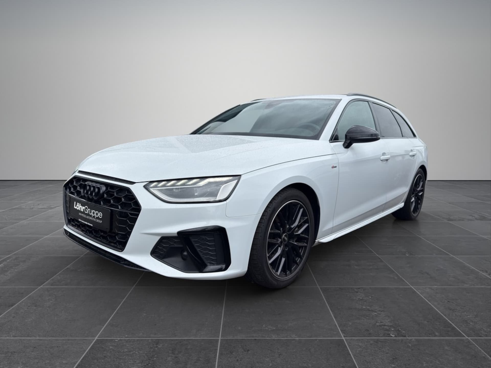 Audi A4 Avant S line