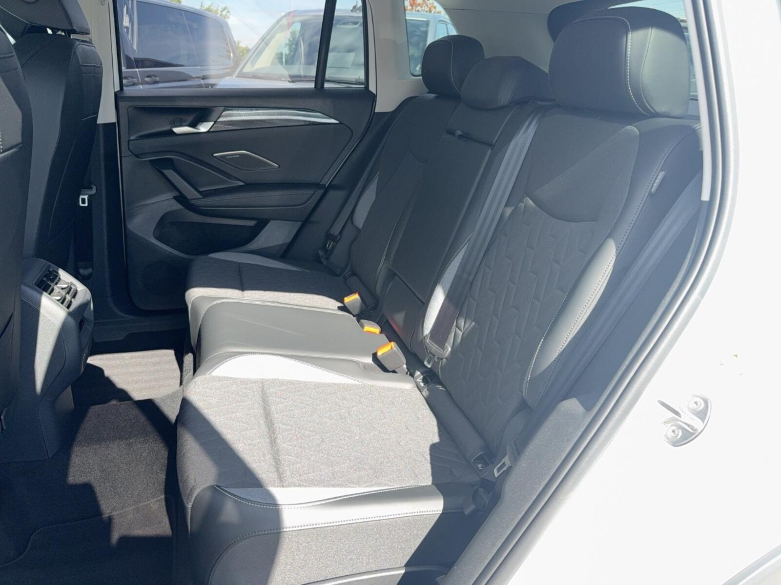 Volkswagen Tiguan – Bild 13