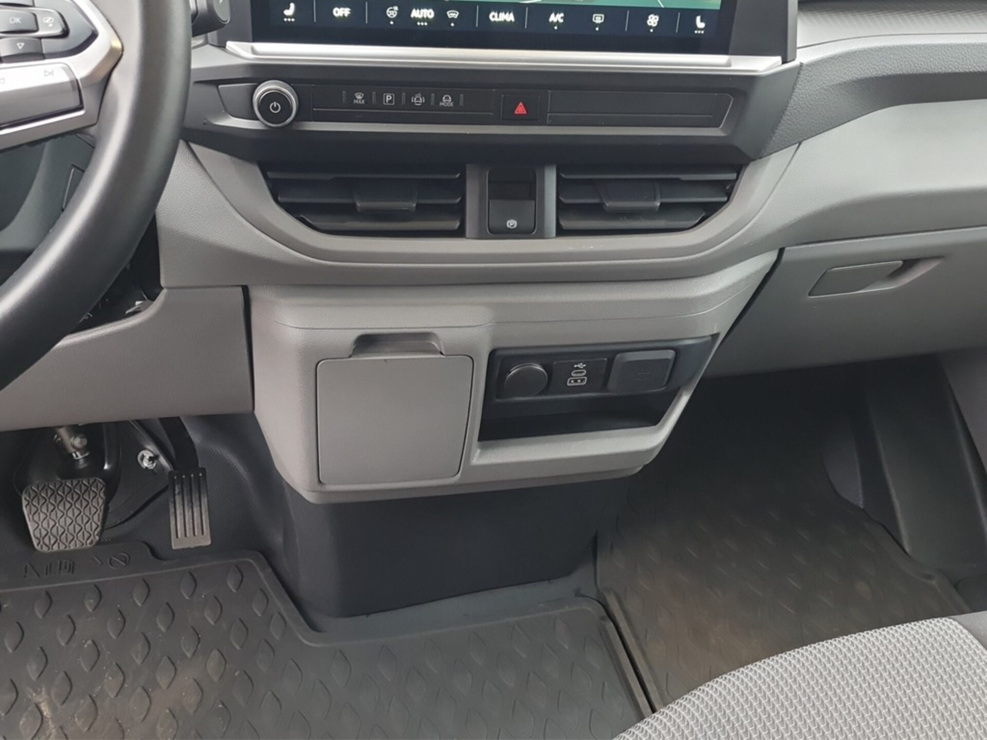 Volkswagen Transporter Kasten kurzer Radstand
