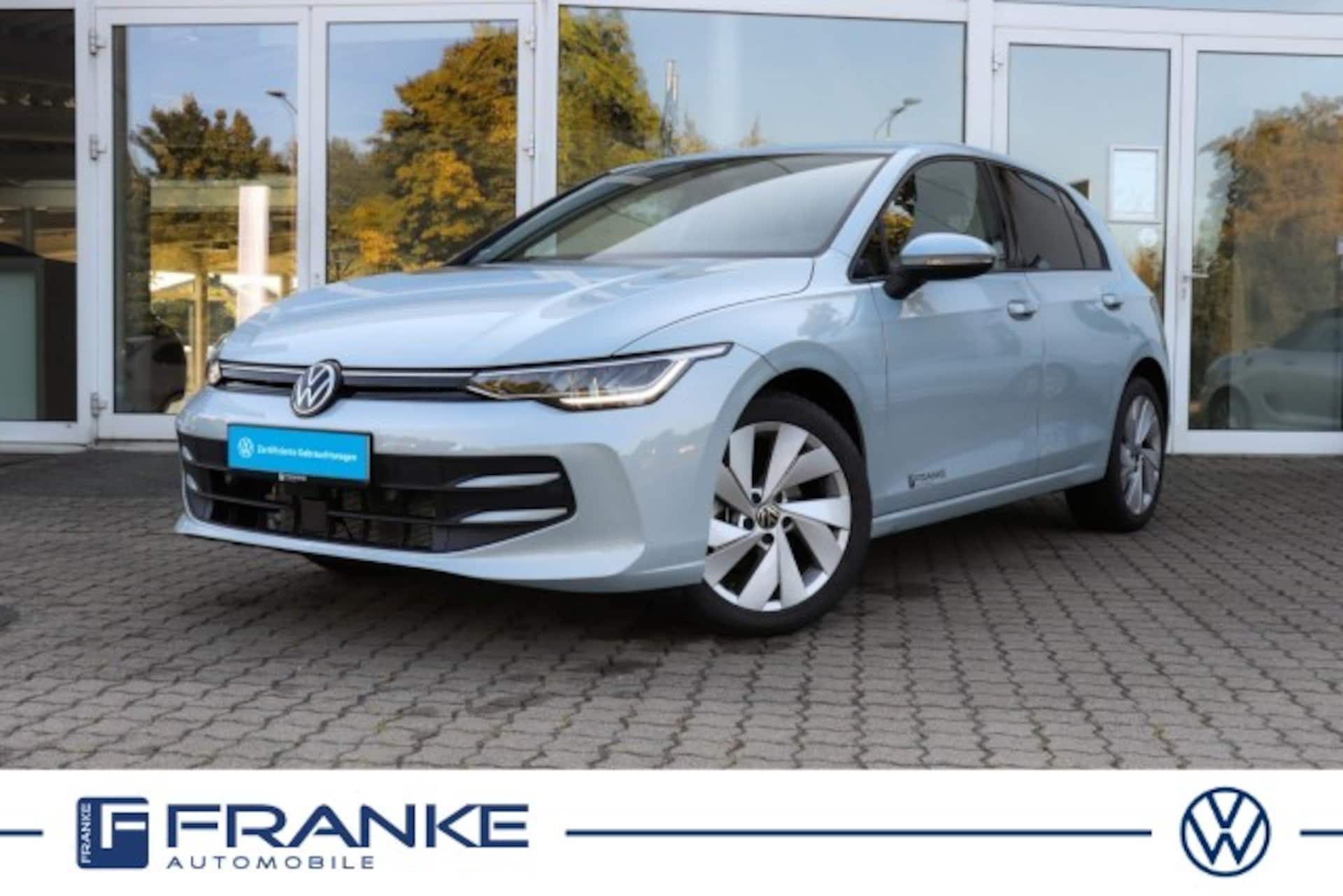 Volkswagen Golf Life