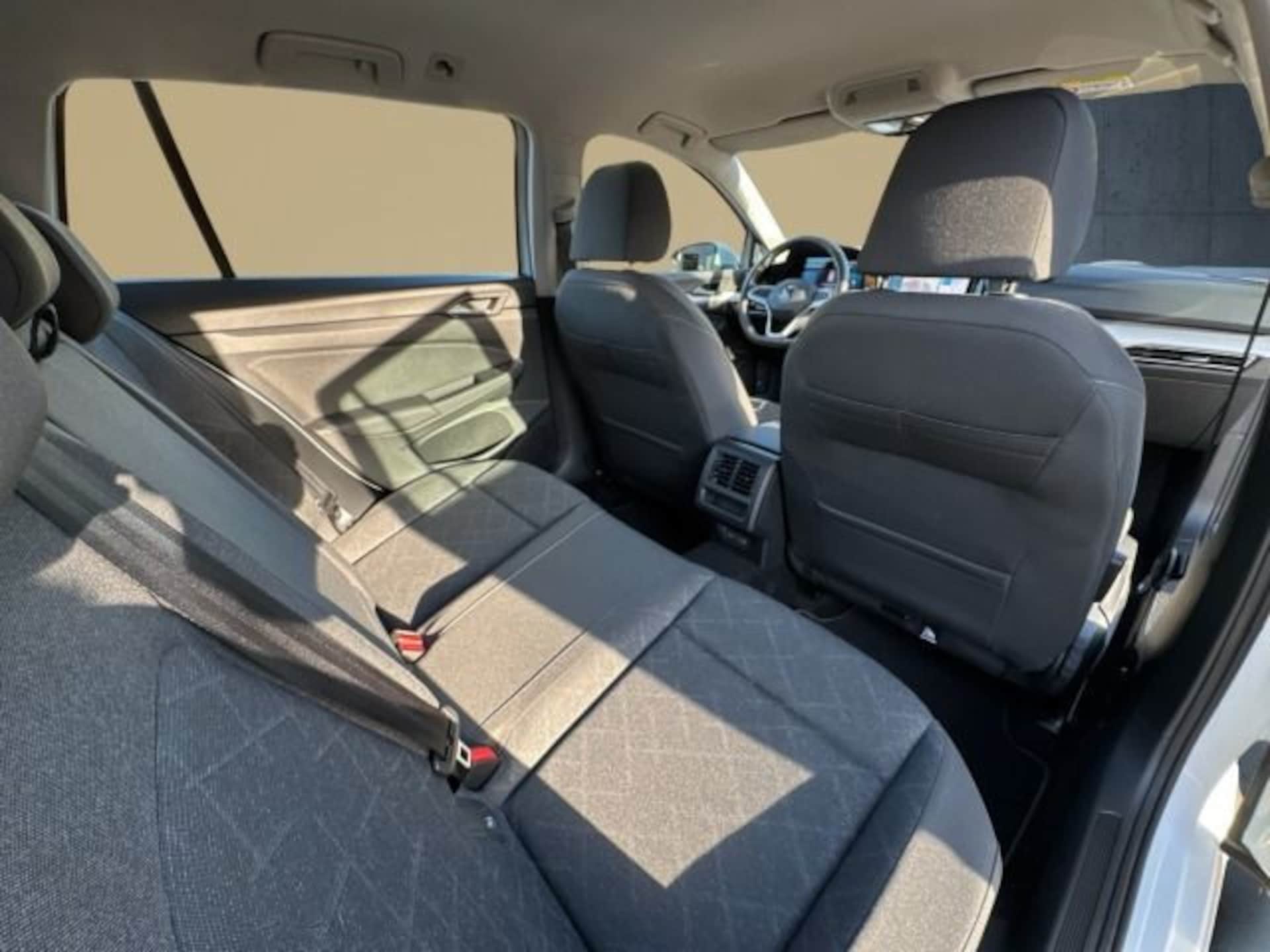 Volkswagen Golf Variant Life