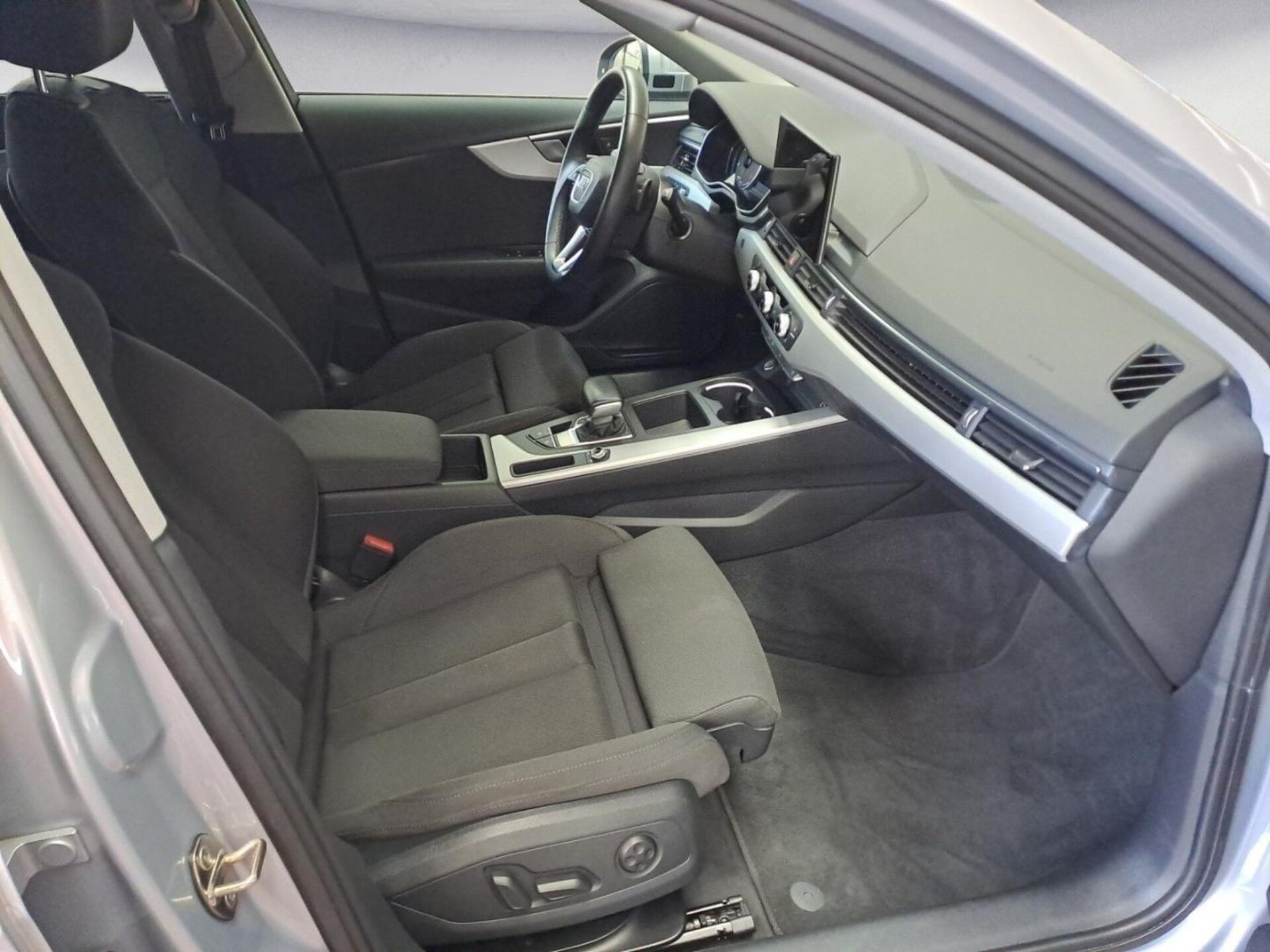 Audi A4 Avant Advanced