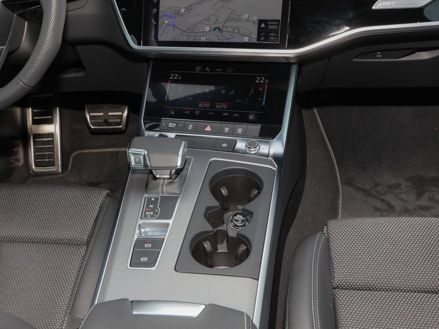 Bild über Audi A6 Avant advanced 45 TFSI S tronic - für weitere Informationen kontaktieren Sie den Audi Partner