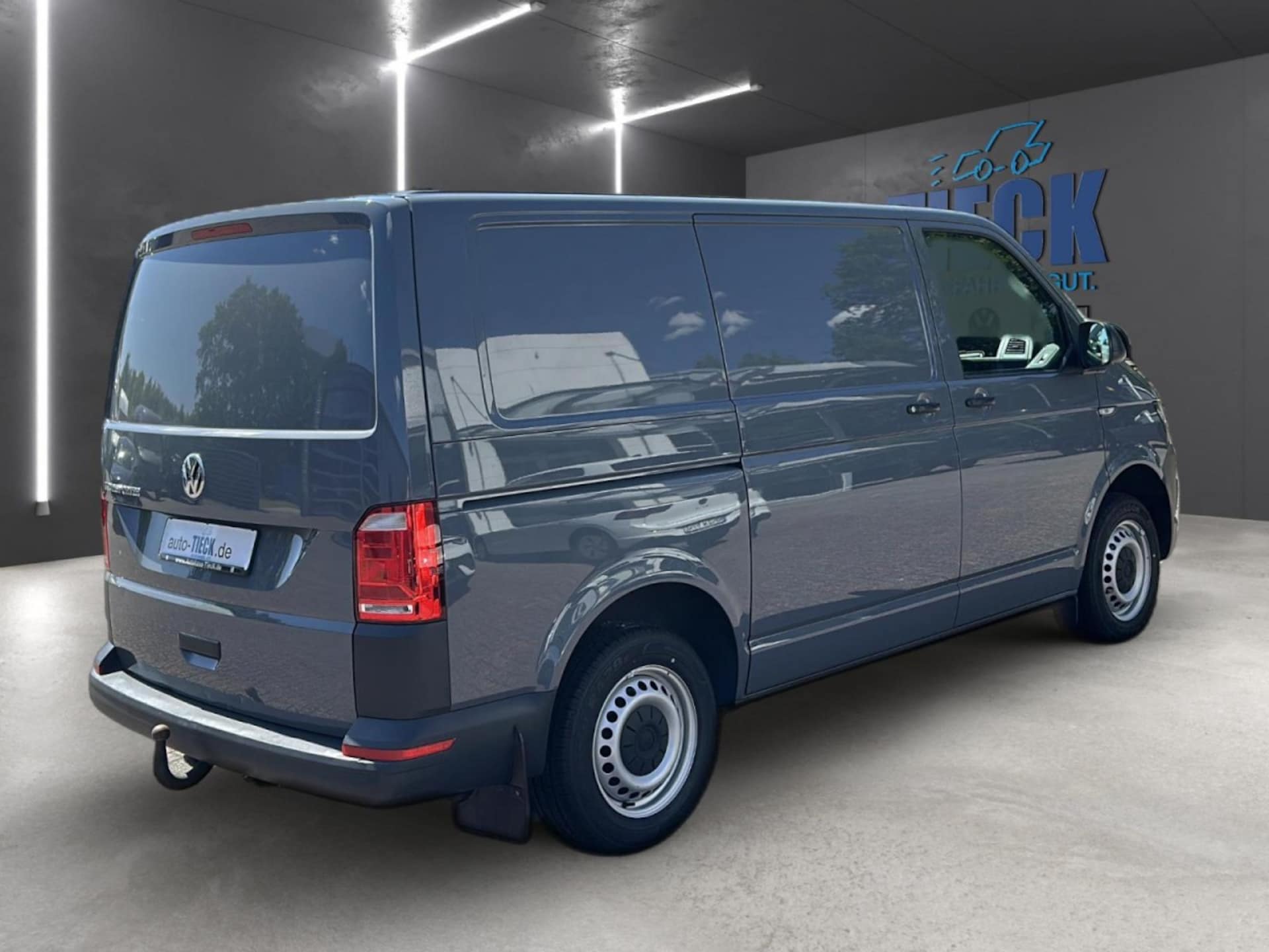 Volkswagen T6 Transporter Kasten kurzer Radstand