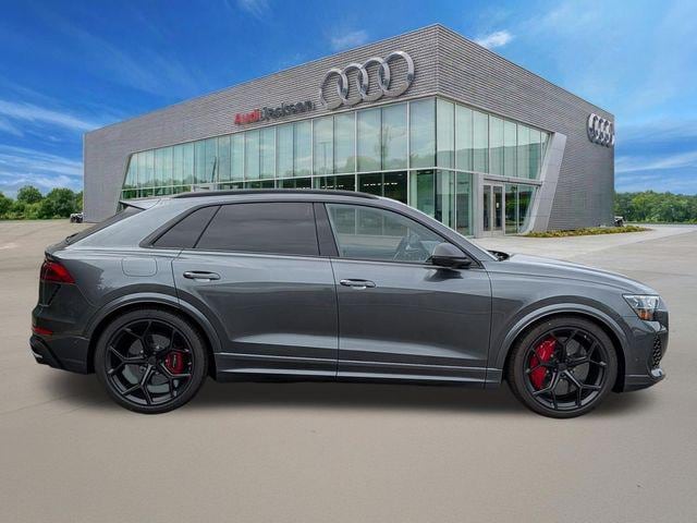2026 Audi RS Q8 SUV performance