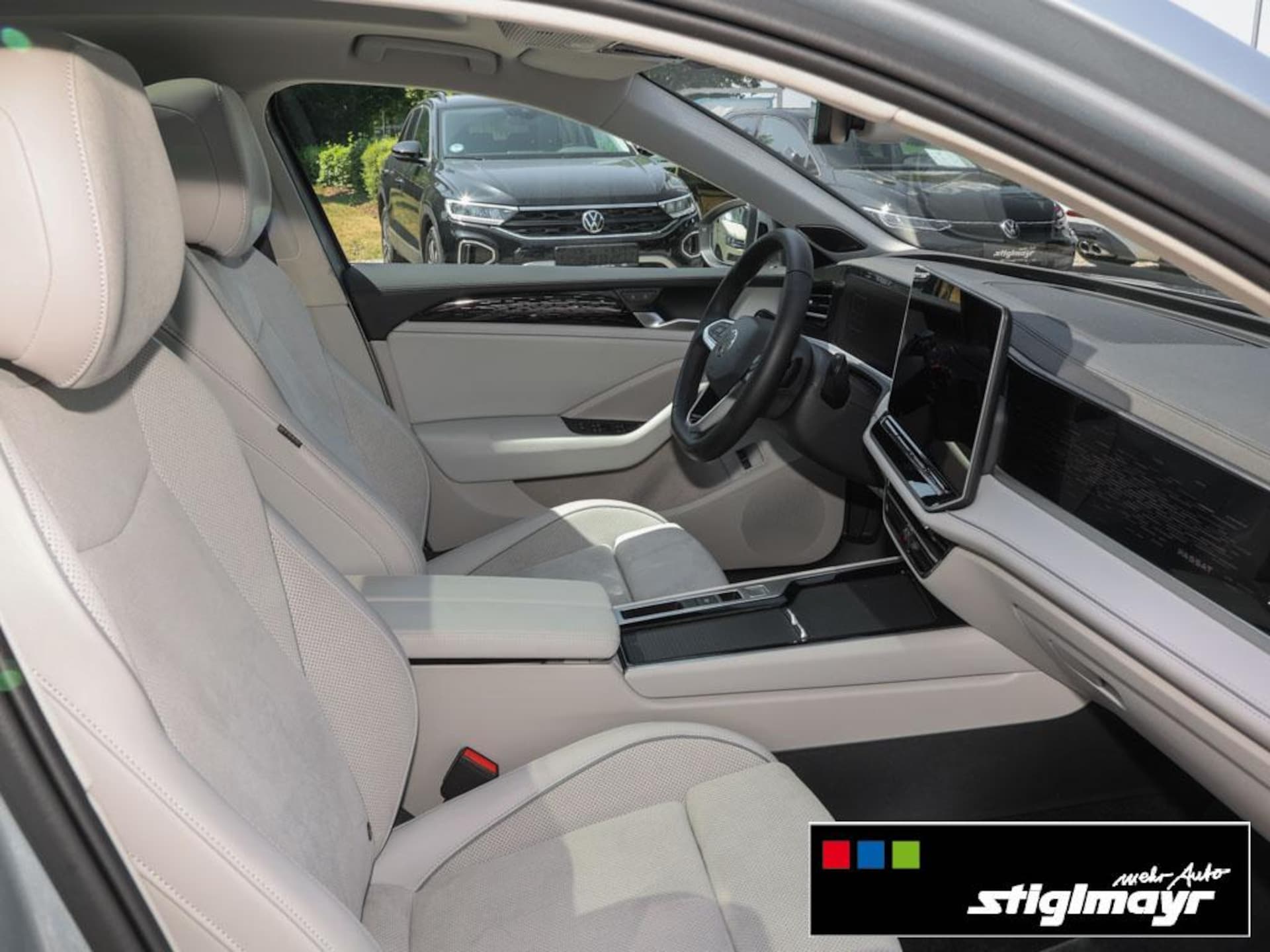 Volkswagen Passat Elegance