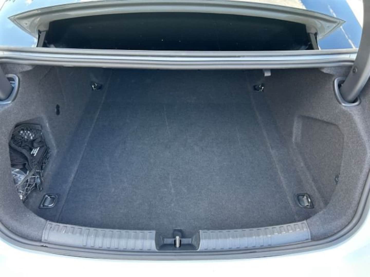 Bild über Audi A6 Limousine TDI quattro 150 kW S tronic - für weitere Informationen kontaktieren Sie den Audi Partner