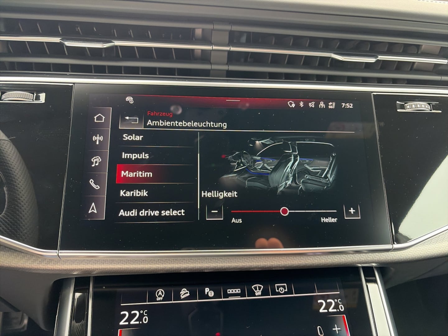 Bild über Audi RS Q8 SUV TFSI quattro 441 kW tiptronic - für weitere Informationen kontaktieren Sie den Audi Partner
