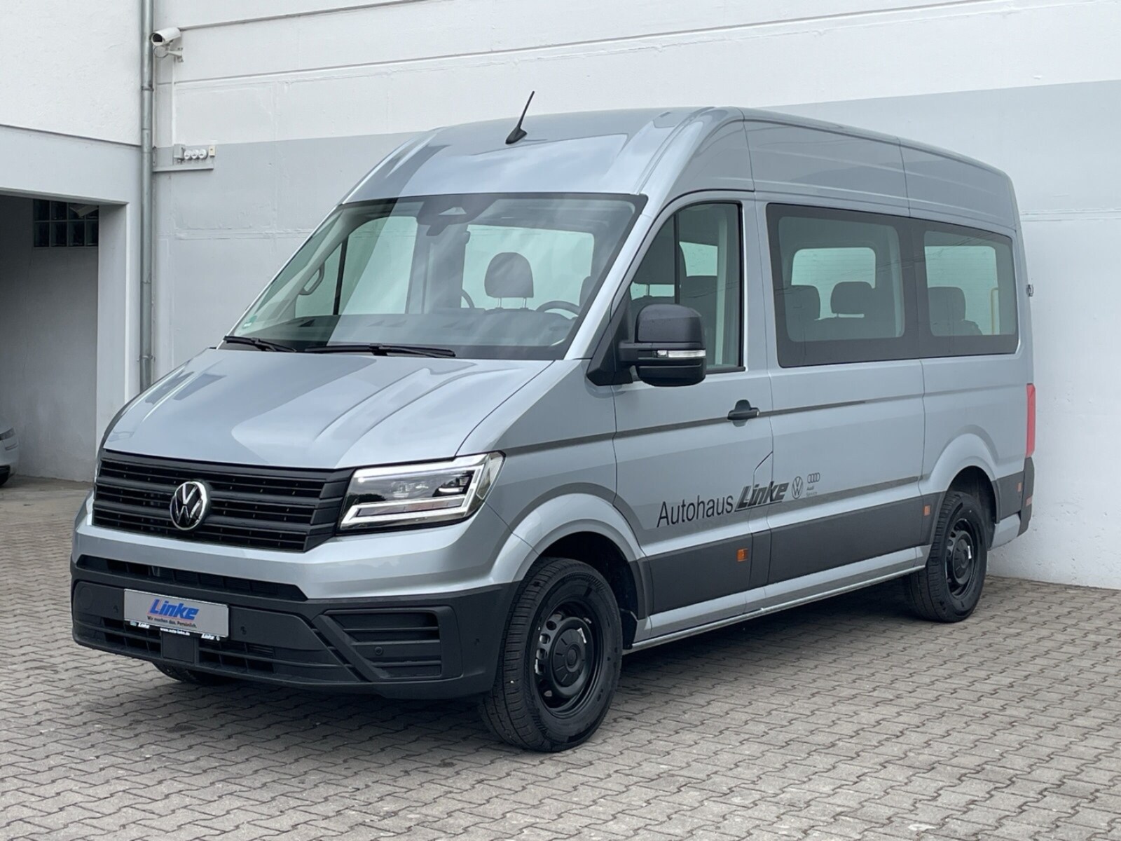 Volkswagen Crafter Kasten mittlerer Radstand – Bild 3