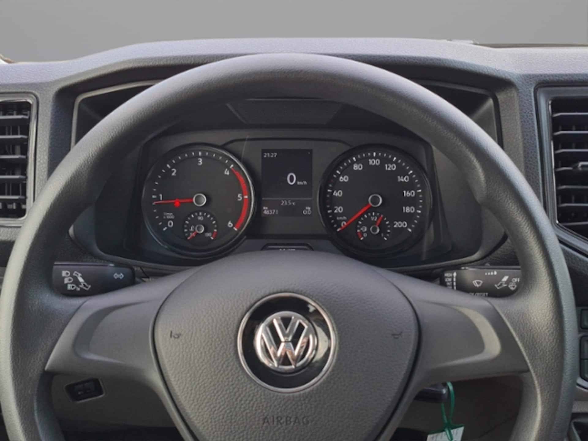 Volkswagen Crafter Kasten langer Radstand