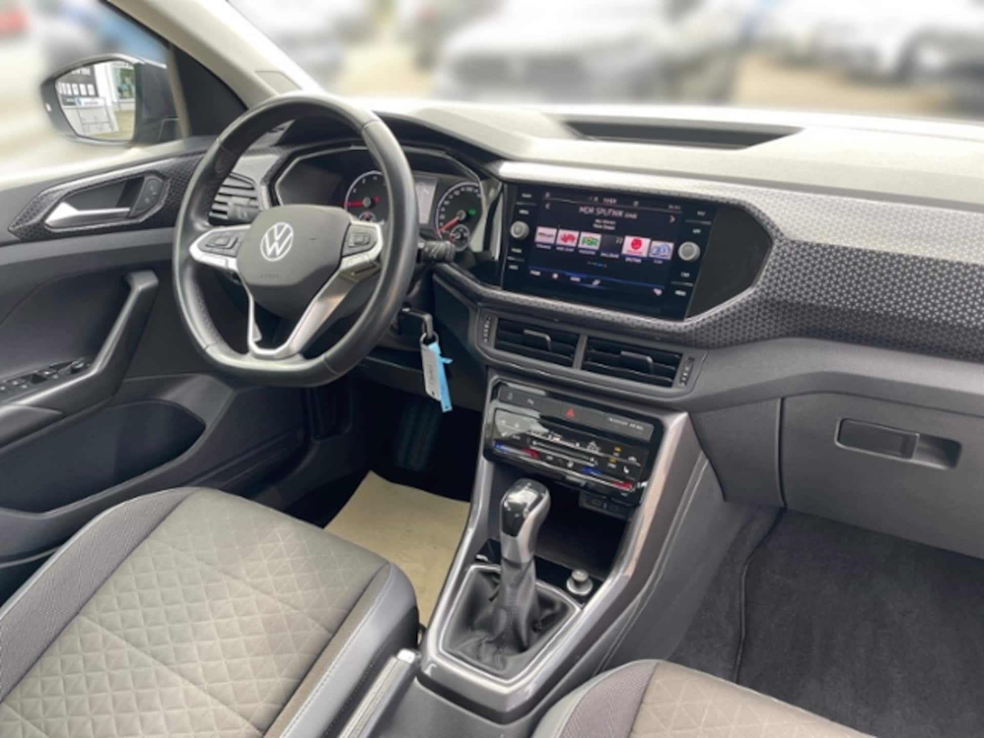 Volkswagen T-Cross Style