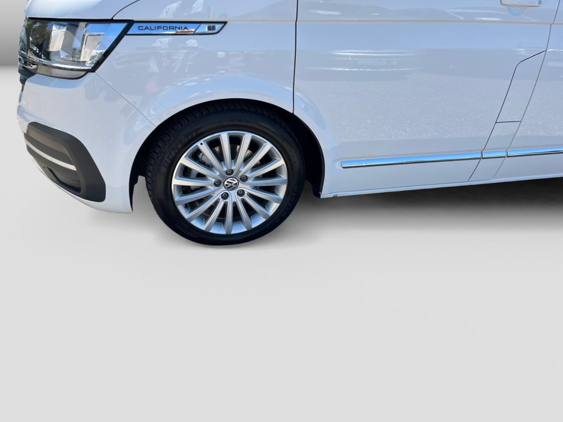 Volkswagen T6.1 California Beach