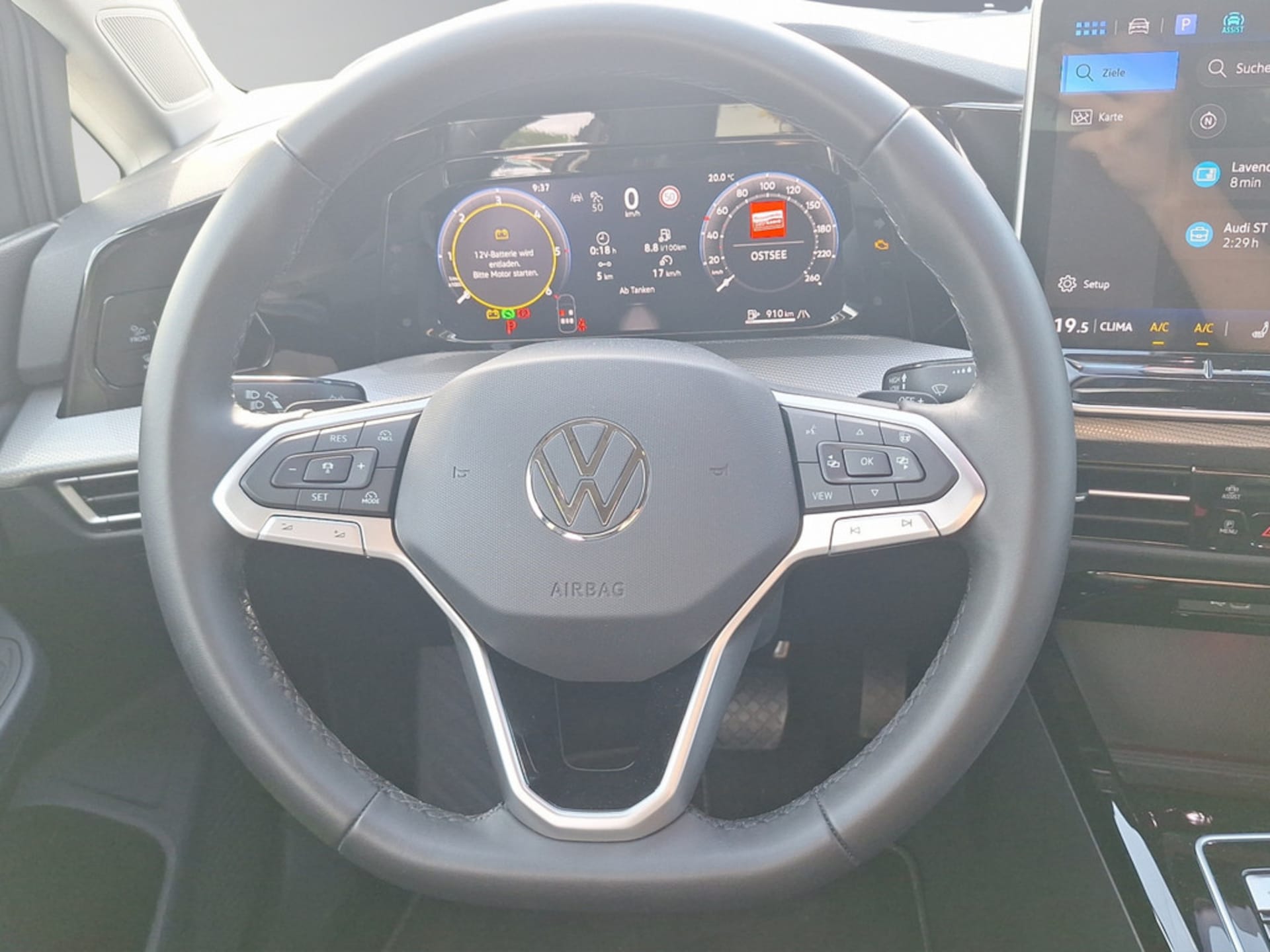 Volkswagen Golf Variant Style