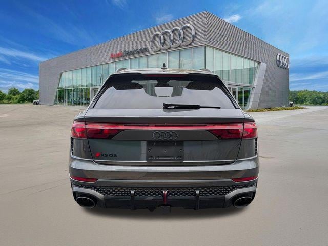 2026 Audi RS Q8 SUV performance