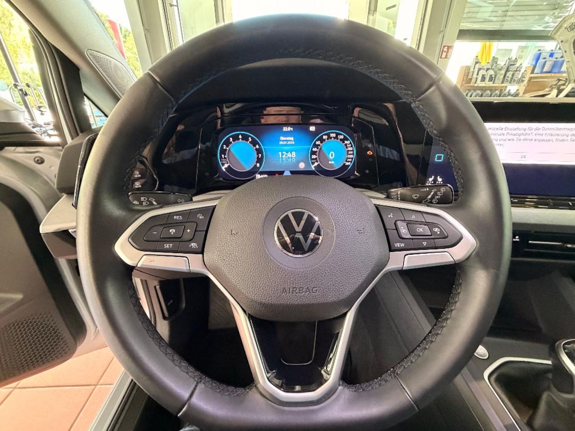 Volkswagen Golf Life