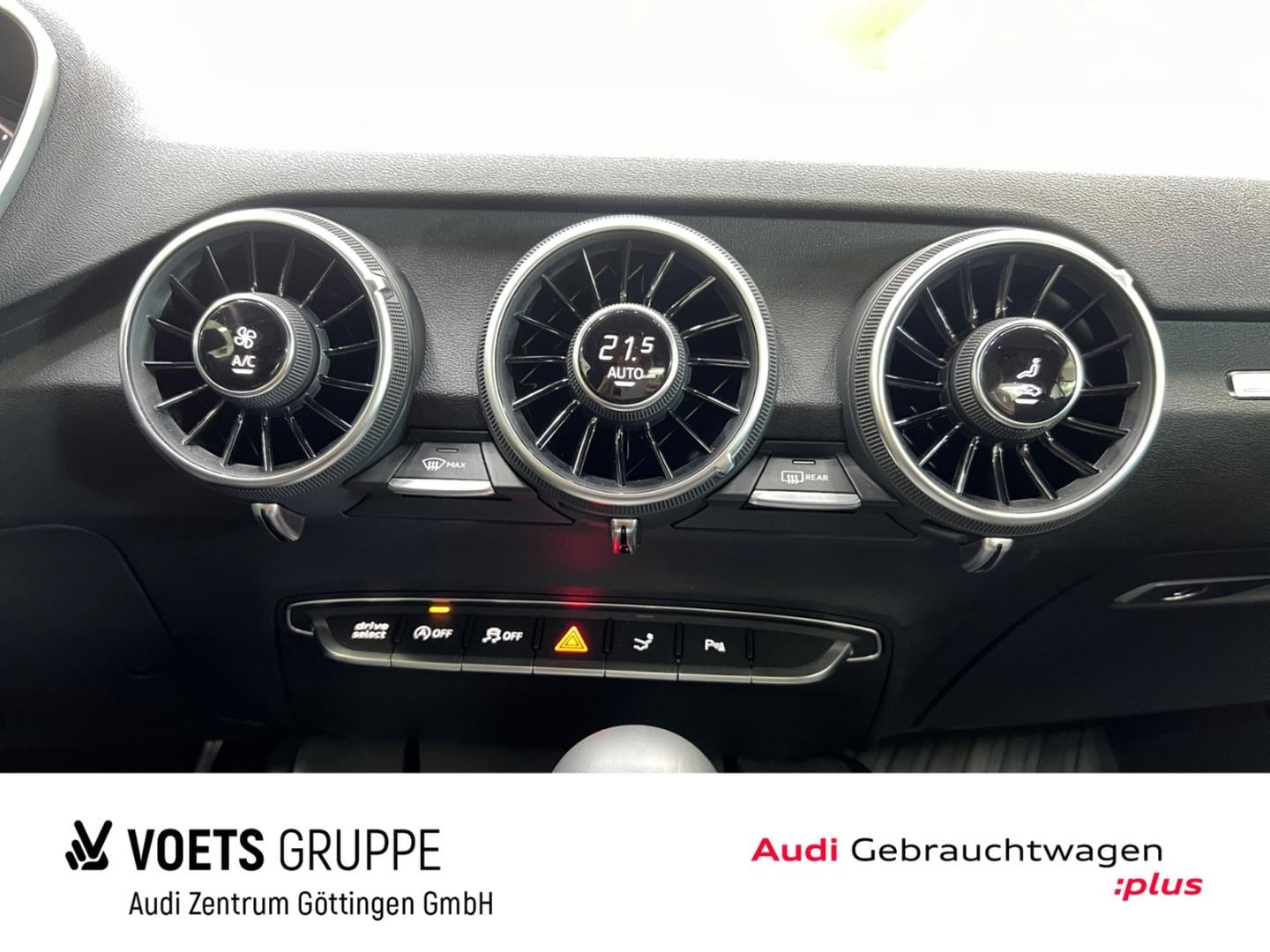 Bild über Audi TT Coupé 40 TFSI S tronic - für weitere Informationen kontaktieren Sie den Audi Partner
