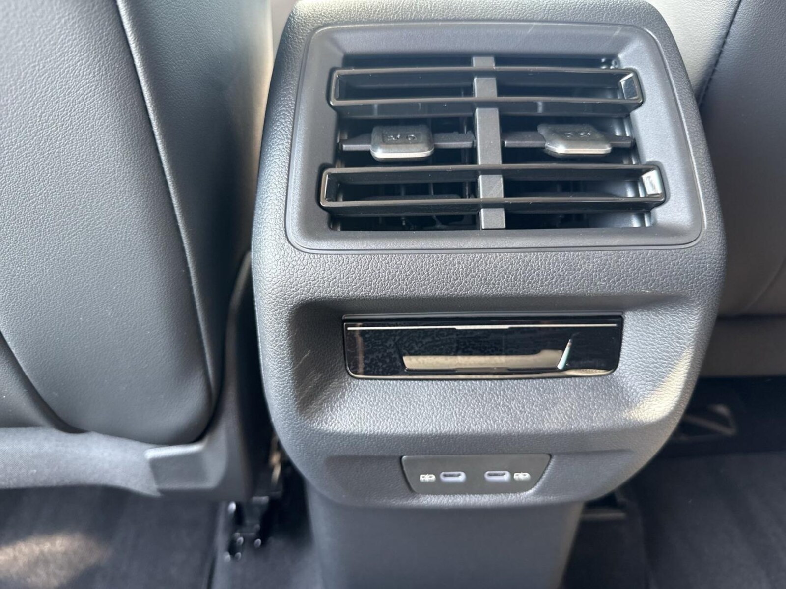 Volkswagen Tiguan – Bild 21