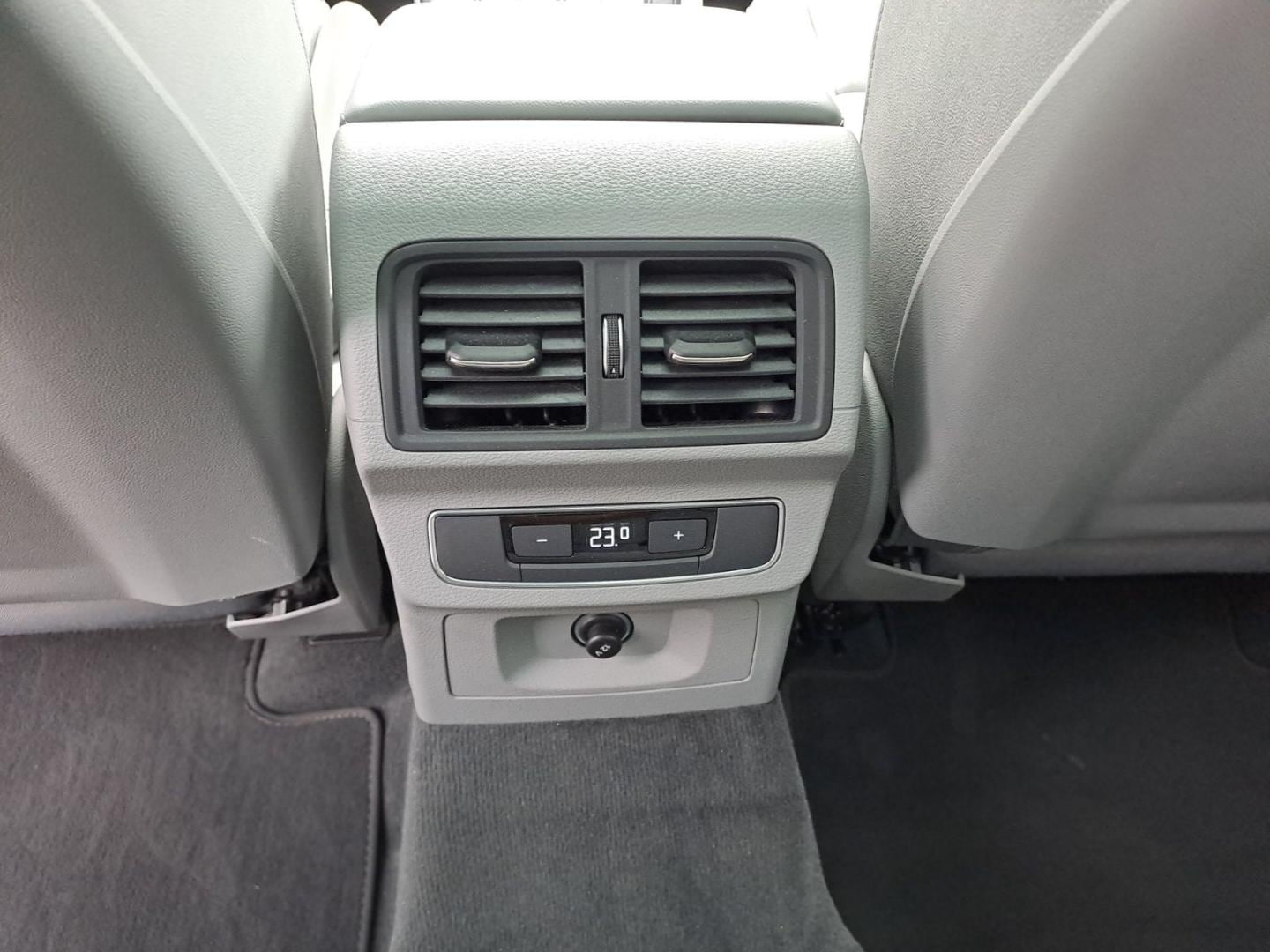 Image about Audi Q5 TFSI e 50 TFSI e quattro S tronic