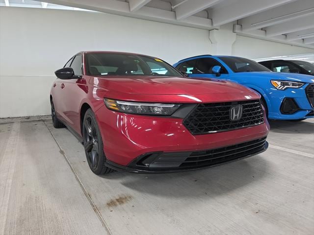 Used 2023 Honda Accord Hybrid Sport-L with VIN 1HGCY2F74PA039203 for sale in Northfield, Minnesota