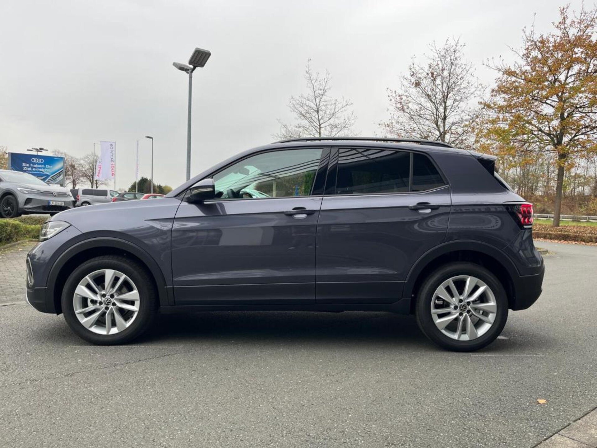 Volkswagen T-Cross Life