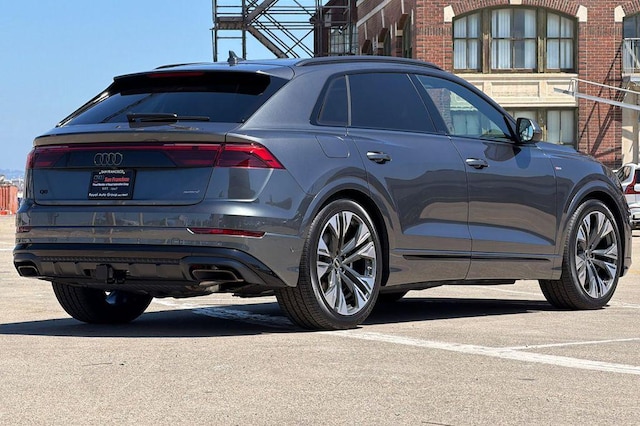 2026 Audi Q8