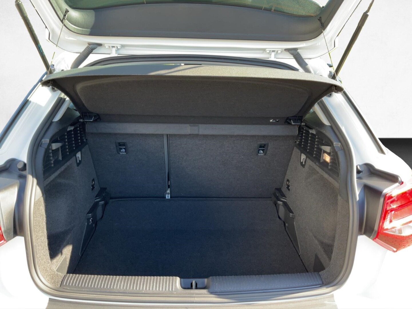 Image about Audi Q2 1.0 TFSI ultra 6-Gang