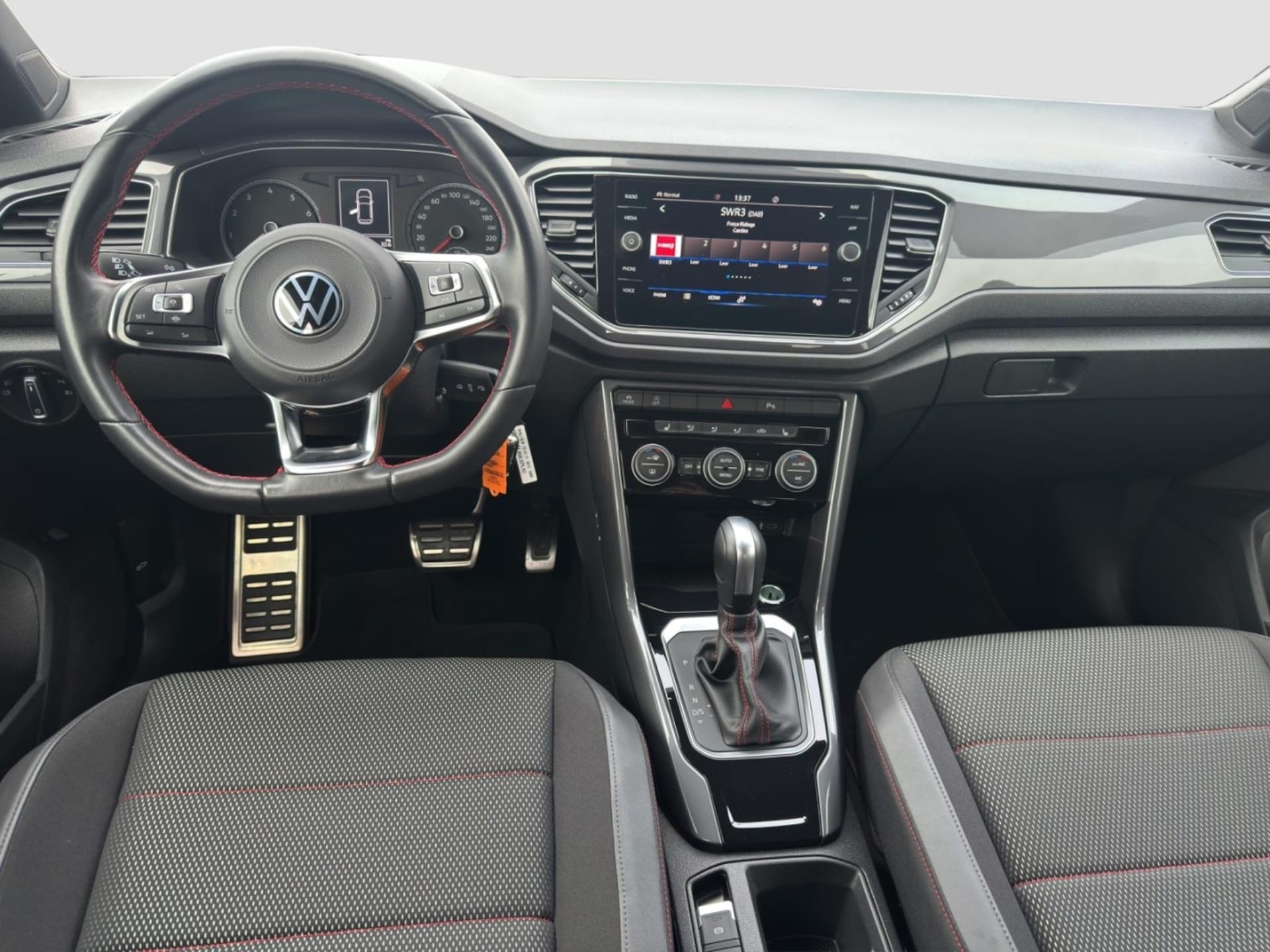 Volkswagen T-Roc Sport