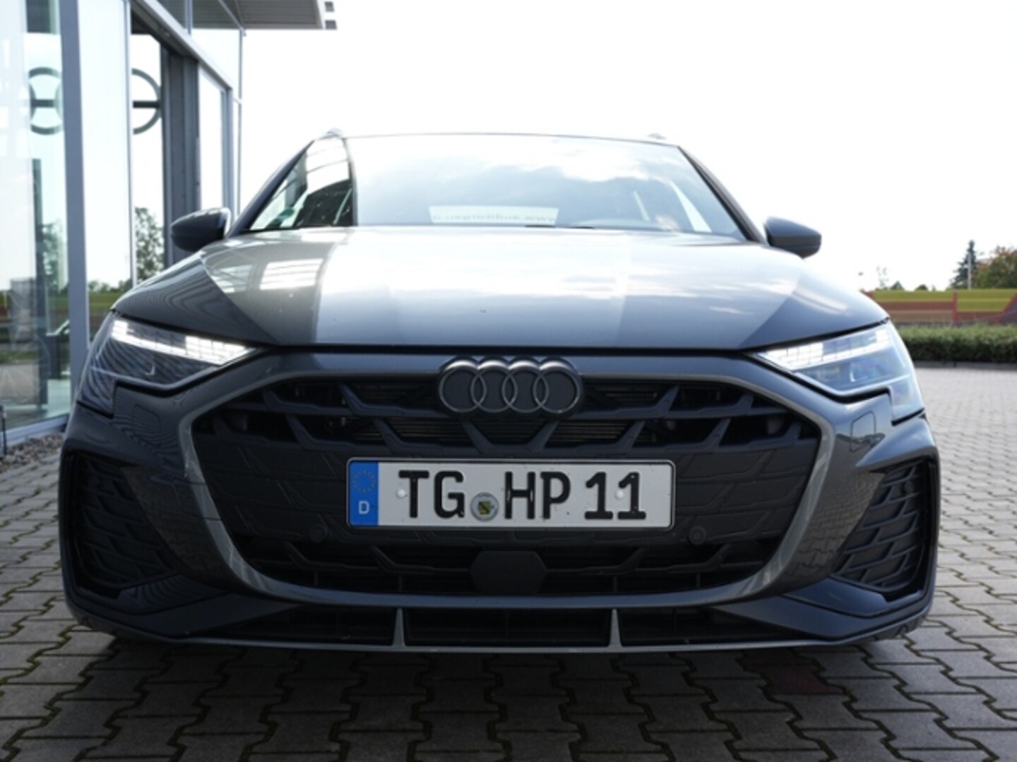 Bild über Audi A3 Sportback S line 35 TFSI S tronic - für weitere Informationen kontaktieren Sie den Audi Partner