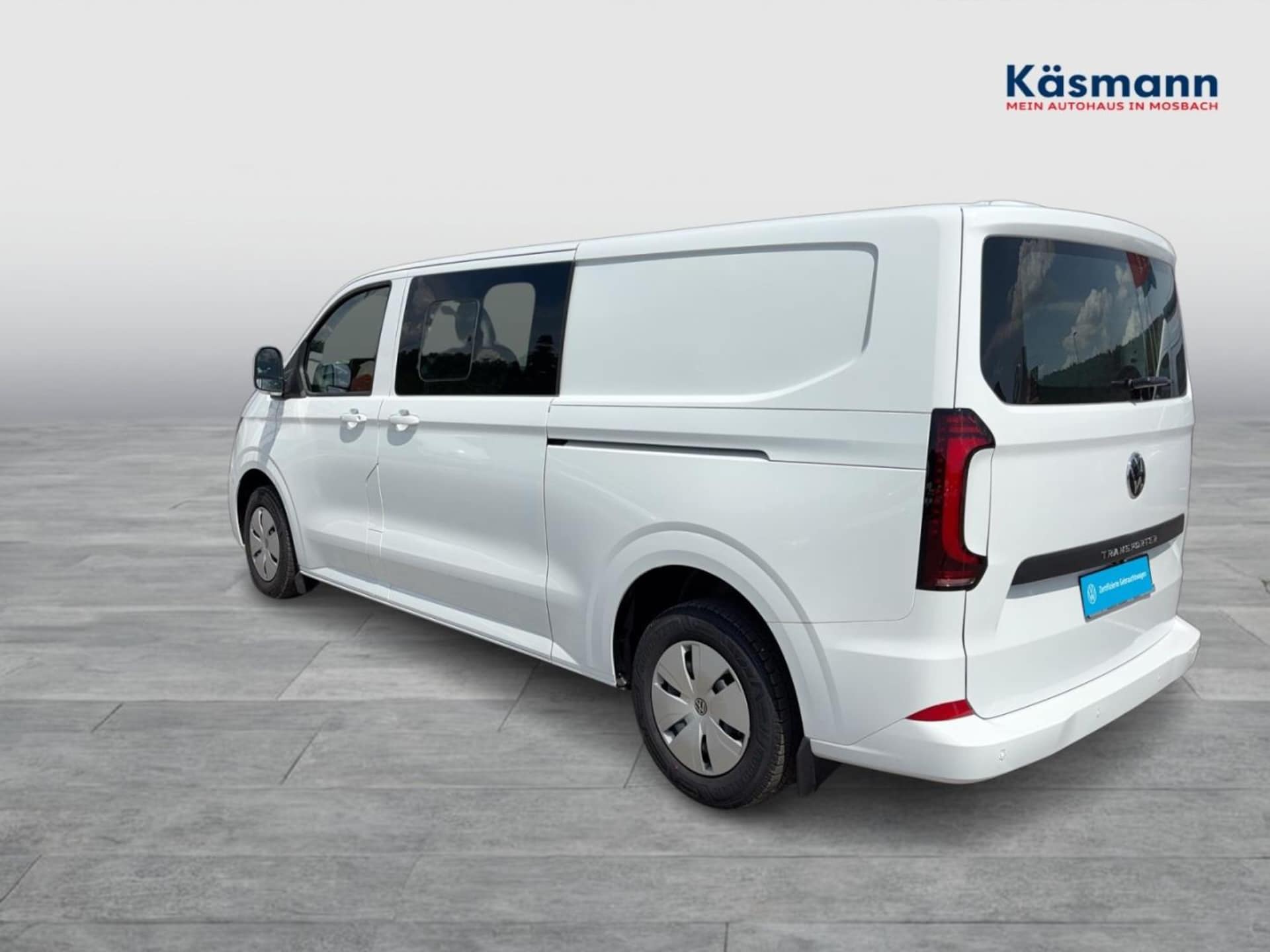 Volkswagen Transporter Kombi langer Radstand