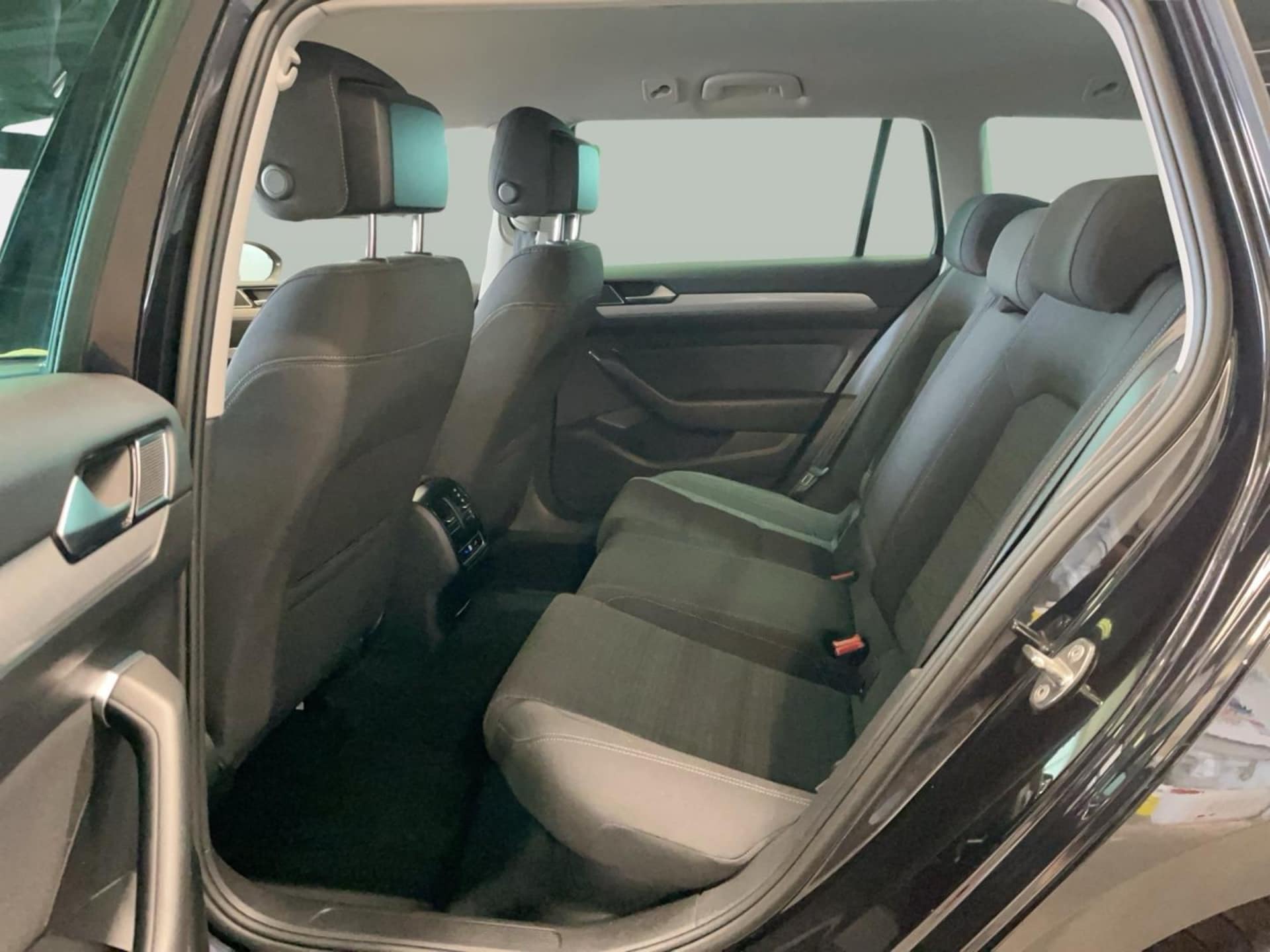 Volkswagen Passat Variant Business