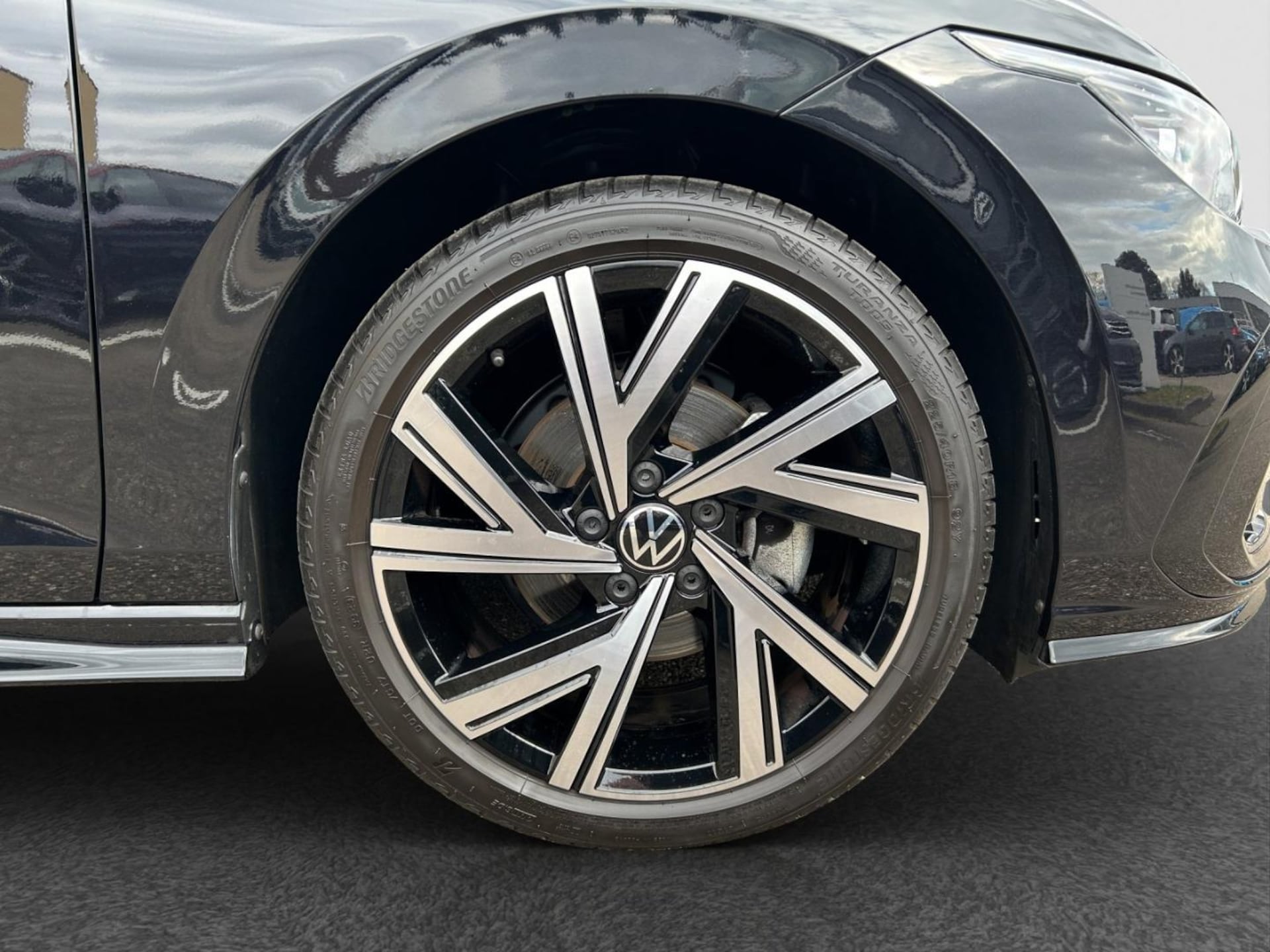 Volkswagen Golf Variant R-Line