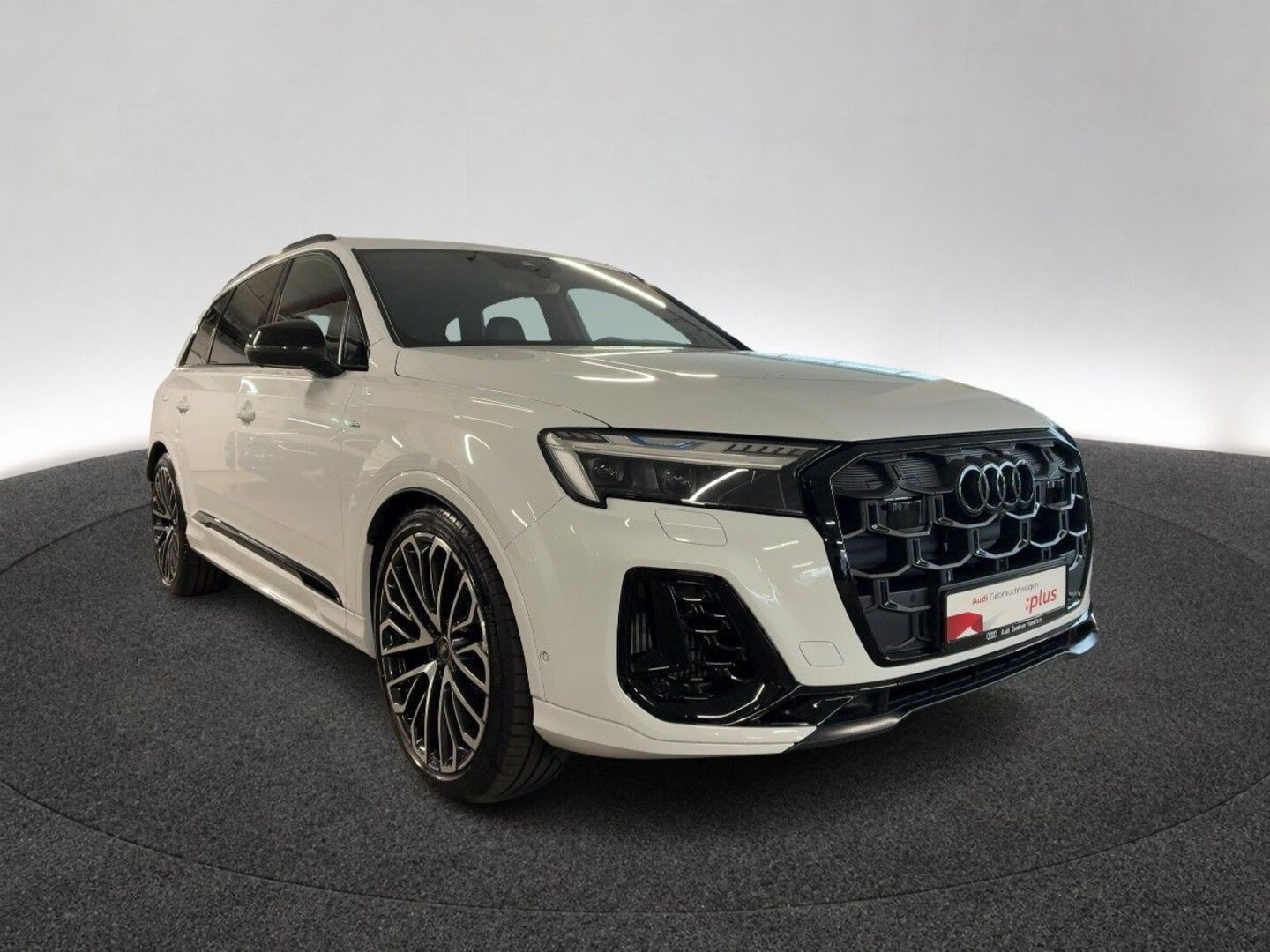 Bild über Audi Q7 SUV S line business TFSI quattro 250 kW tiptronic - für weitere Informationen kontaktieren Sie den Audi Partner