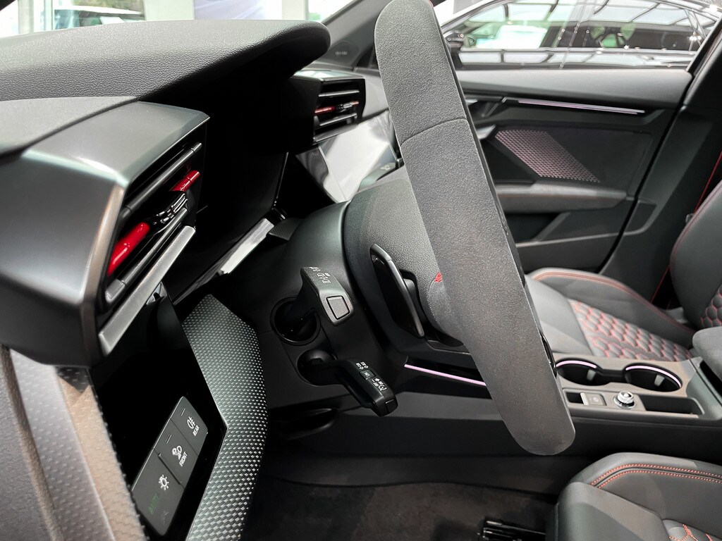Image about Audi RS 3 Limousine TFSI quattro S tronic