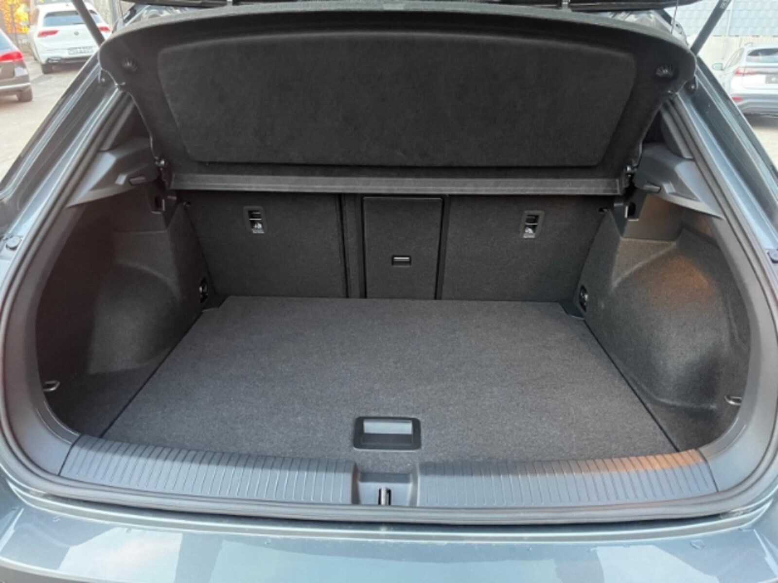 Volkswagen T-Roc – Bild 12